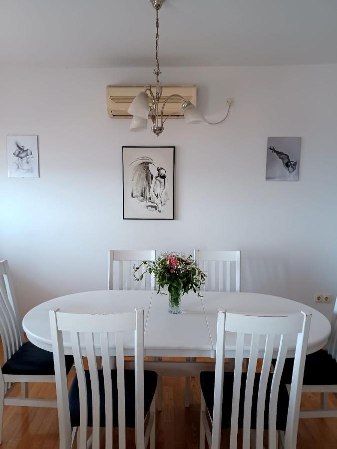 Bella Vista Apartment ชิเบนิก ภายนอก รูปภาพ