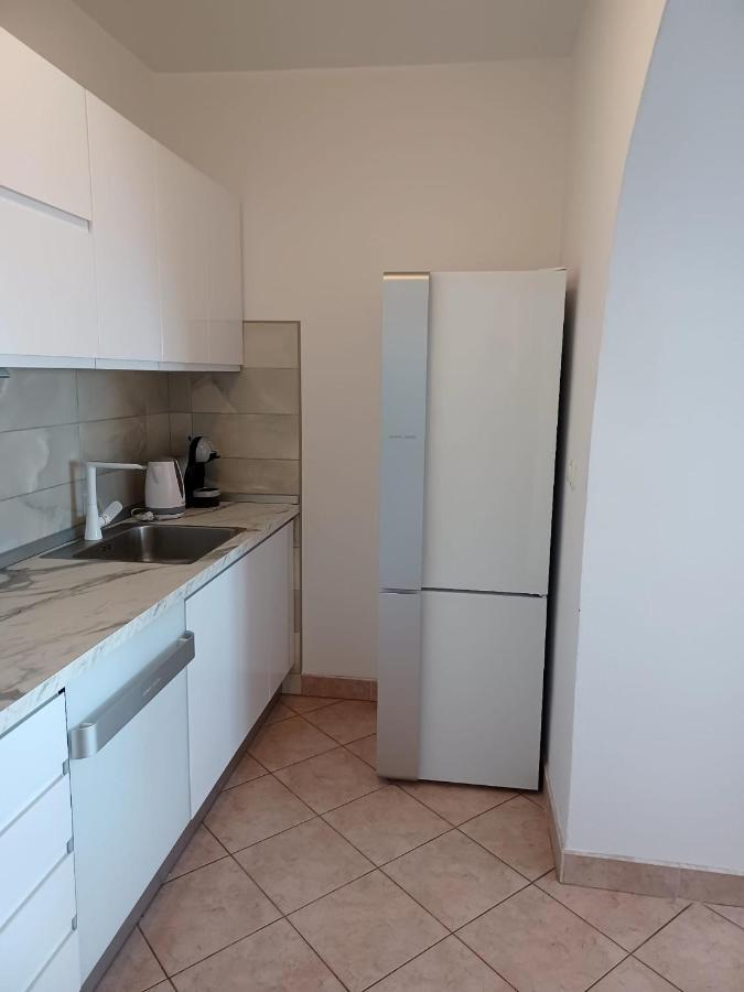 Bella Vista Apartment ชิเบนิก ภายนอก รูปภาพ