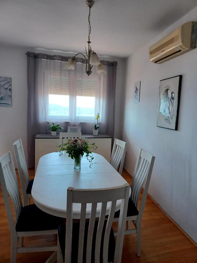 Bella Vista Apartment ชิเบนิก ภายนอก รูปภาพ